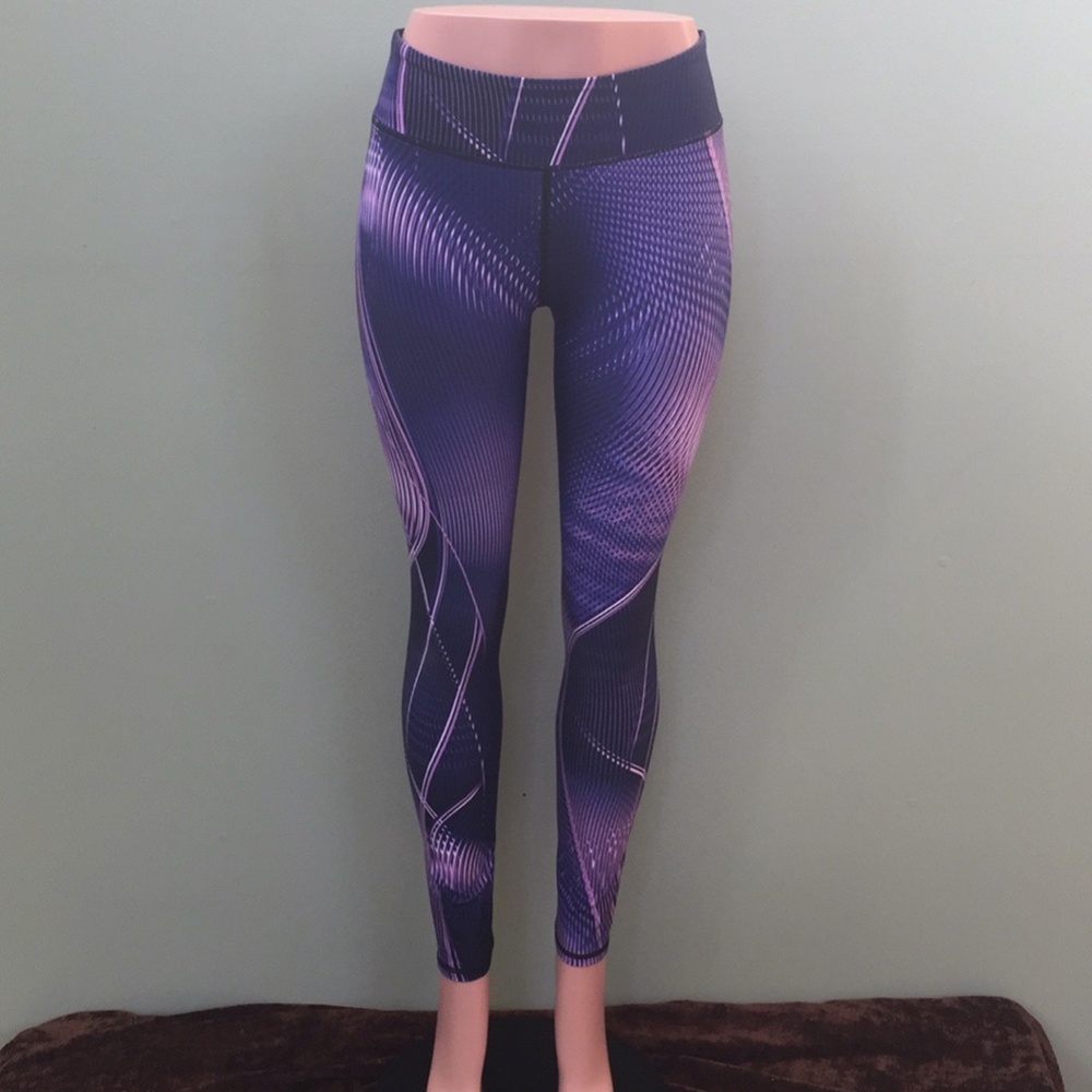 Fabletics Size Small Work Out Pants - image 3